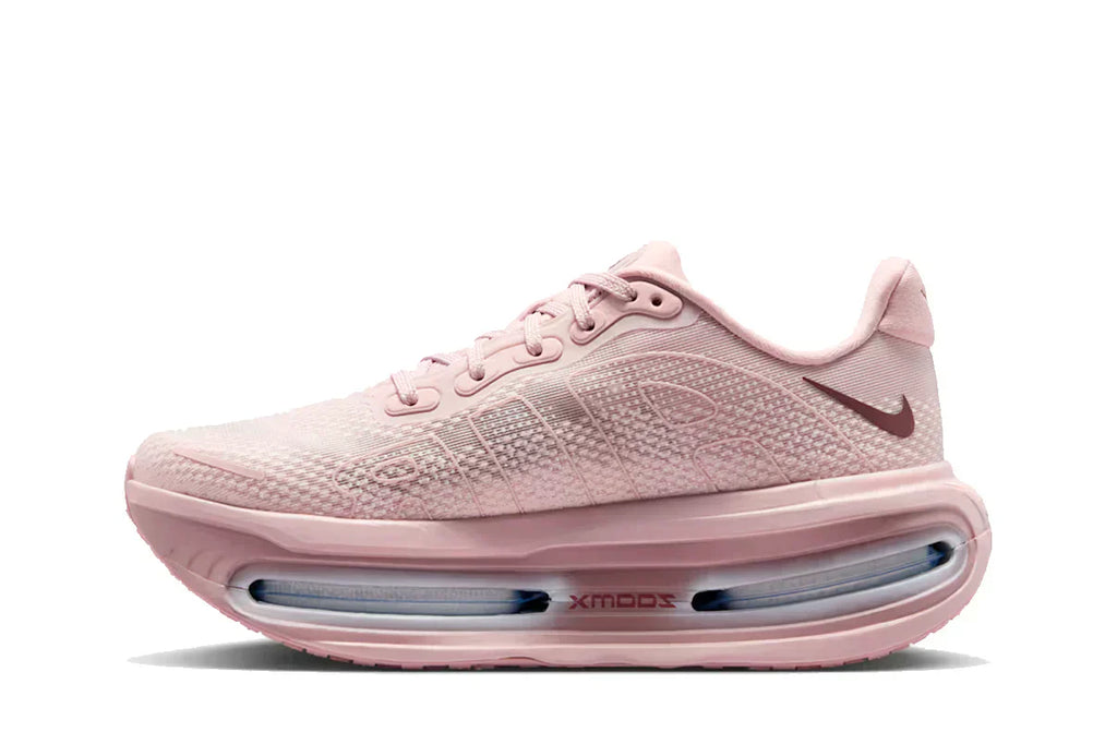 Vomero Premium Particle Rose Burgundy